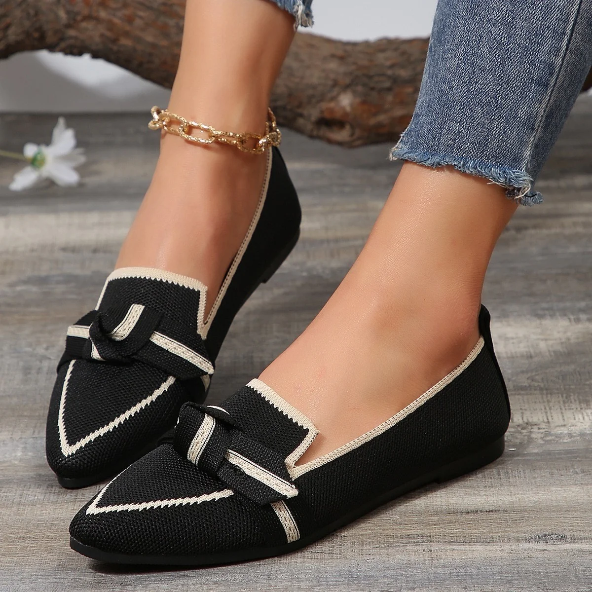 Bow Contrast Trim Point Toe Loafers - Image 10