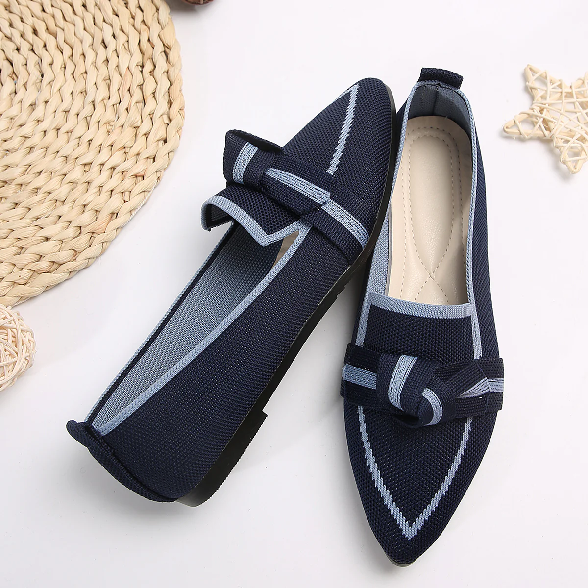 Bow Contrast Trim Point Toe Loafers - Image 15