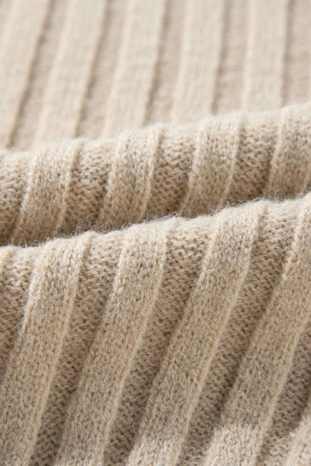Cable-Knit Color Block Round Neck Sweater - Image 8