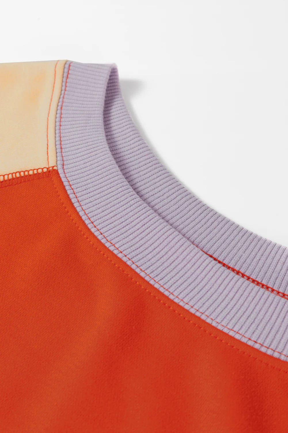 Color Block Round Neck Long Sleeve Sweatshirt - Image 8