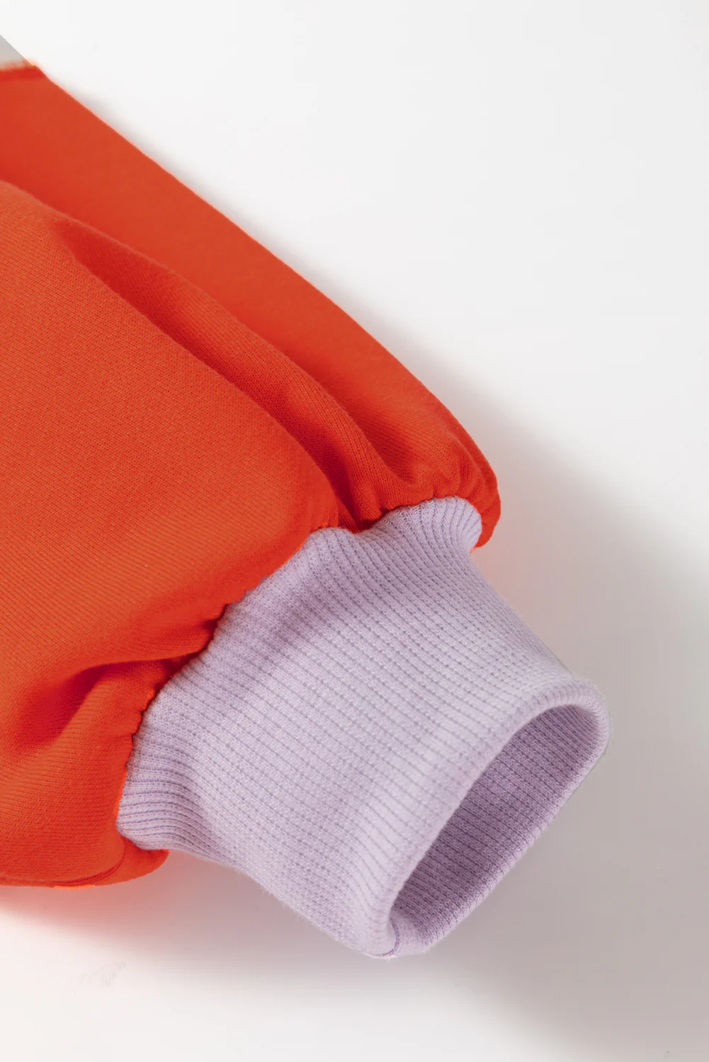 Color Block Round Neck Long Sleeve Sweatshirt - Image 9