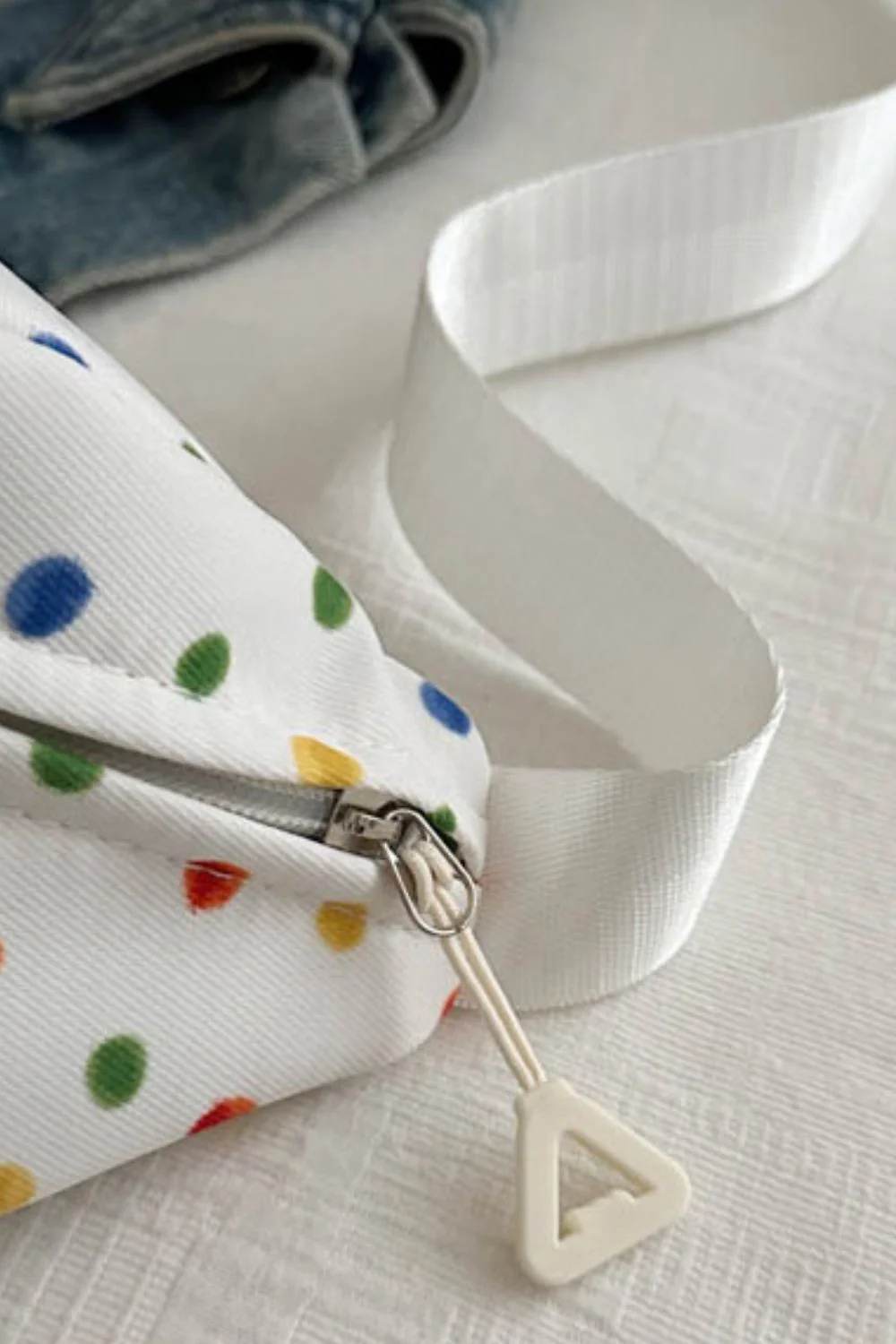 Contrast Polka Dot Crossbody Bag - Image 4