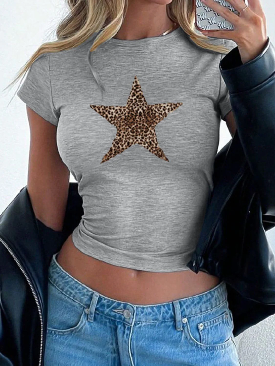 Devine Star Round Neck Short Sleeve T-Shirt - Image 6