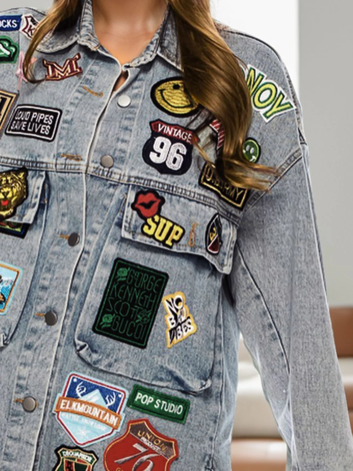 Embroidered Patch Button Up Long Sleeve Denim Jacket - Image 3
