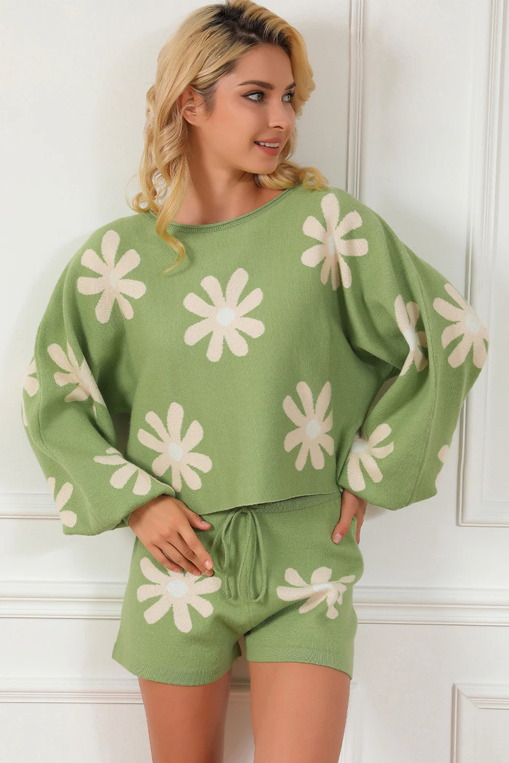 Flower Pattern Long Sleeve Sweater and Drawstring Shorts Set - Image 3