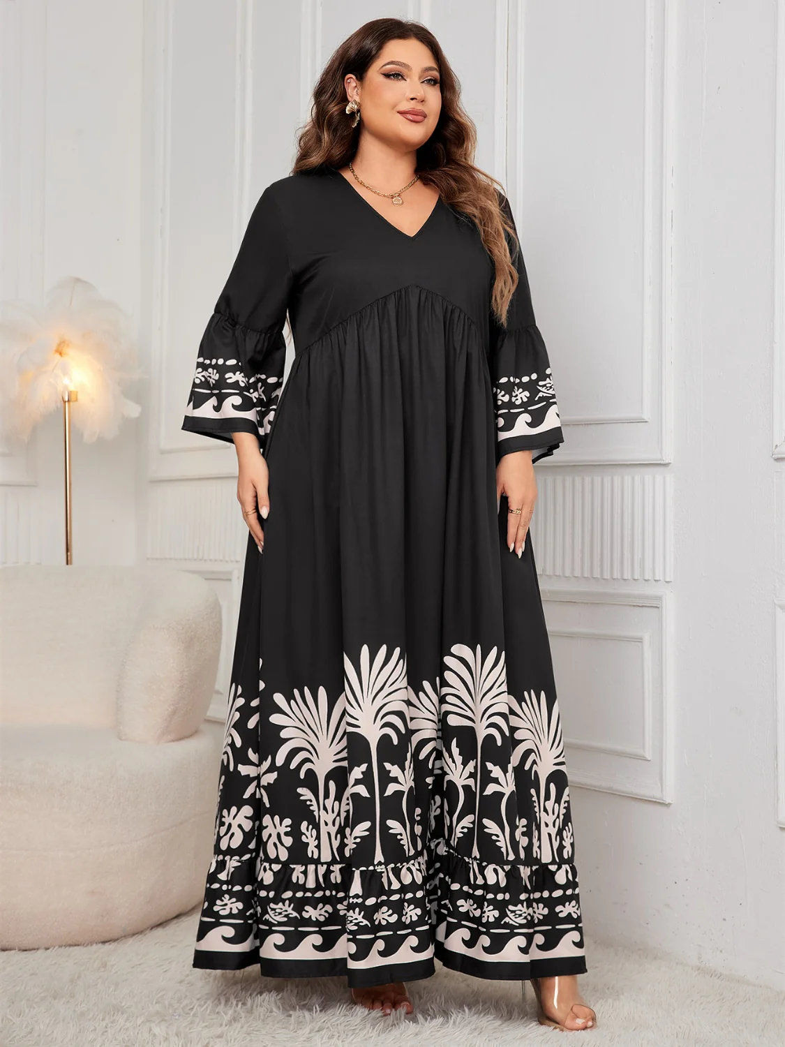 Honey Plus Size Printed V-Neck Long Sleeve Maxi Dress - Image 4