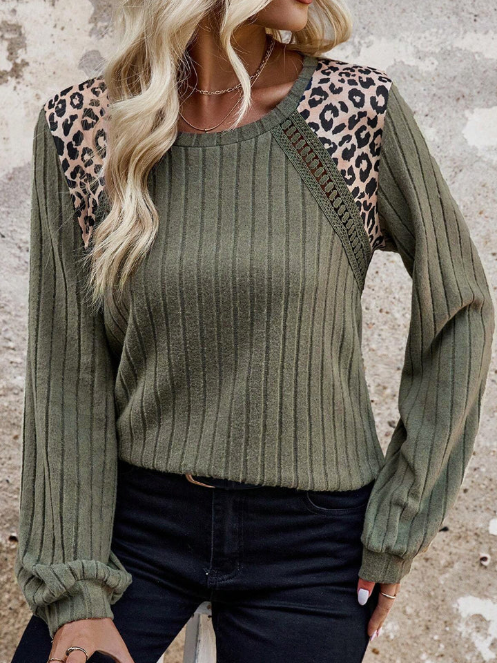 Leopard Round Neck Long Sleeve T-Shirt - Image 4