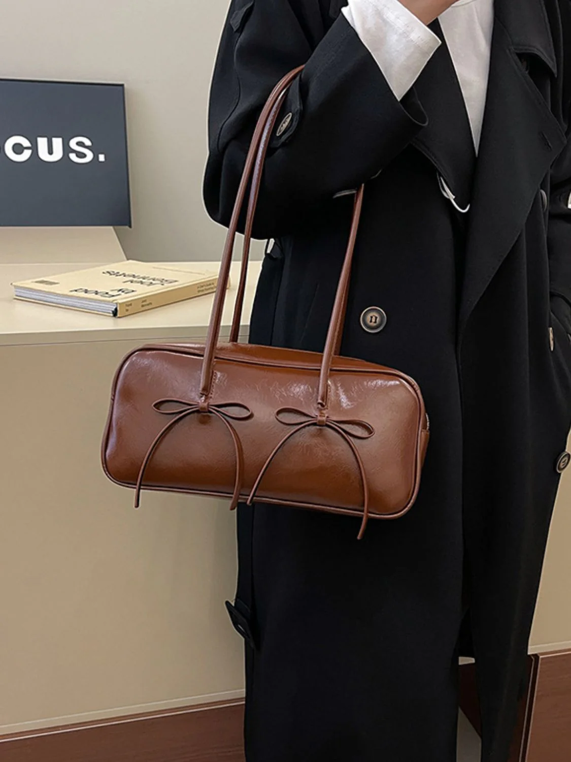 PU Leather Bow Trim Shoulder Bag - Image 14