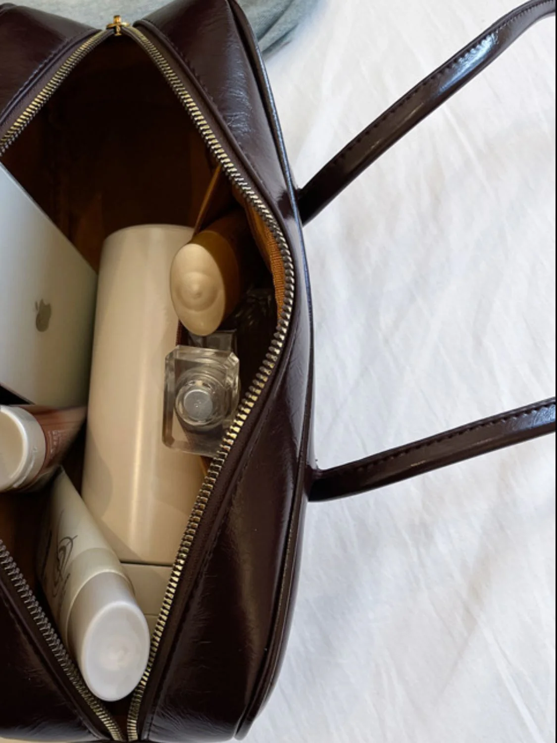 PU Leather Bow Trim Shoulder Bag - Image 6