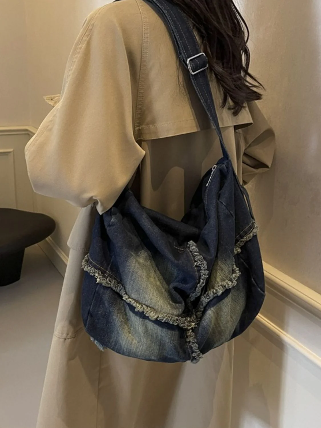 Raw Hem Gradient Crossbody Bag - Image 19