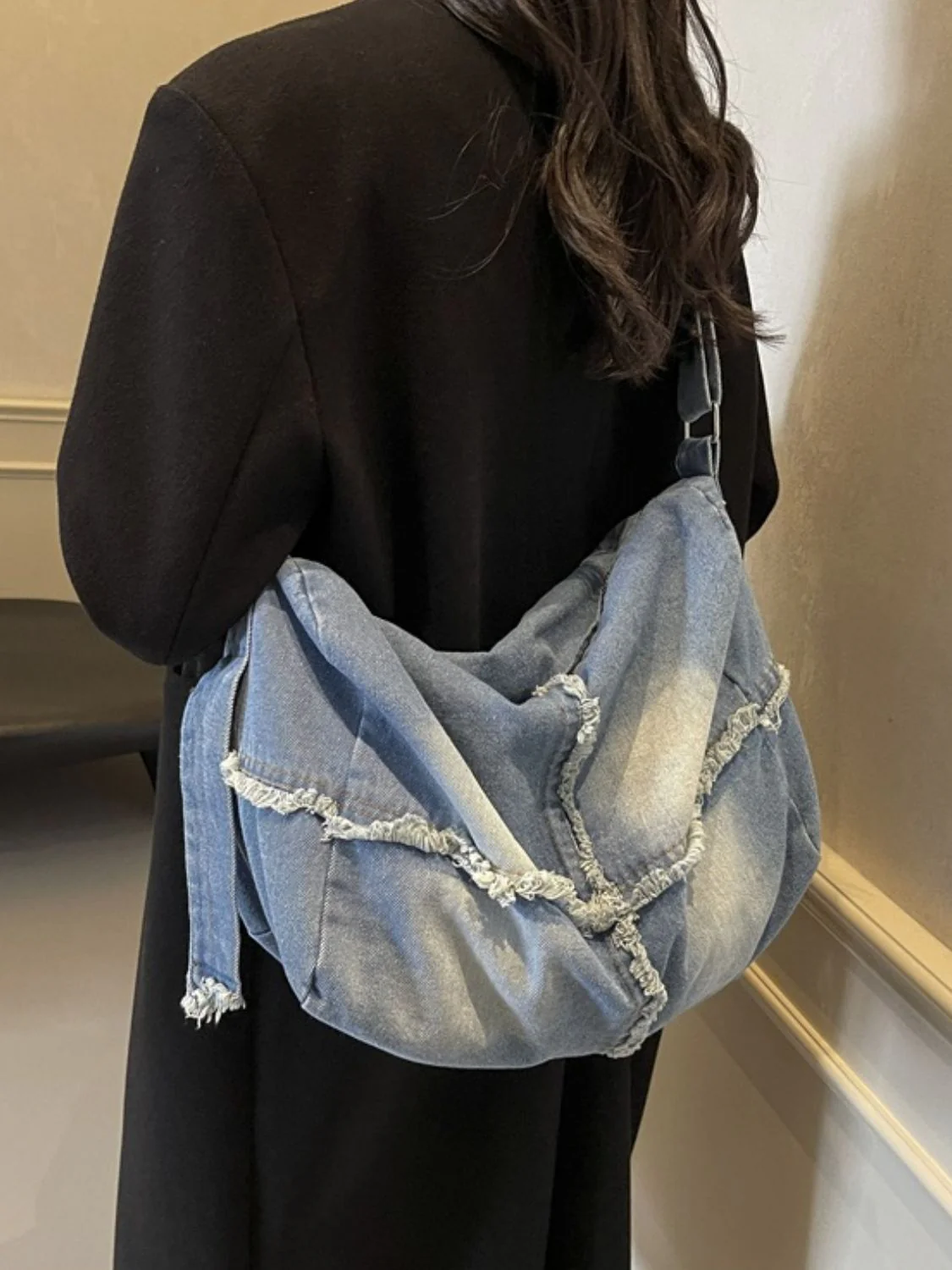 Raw Hem Gradient Crossbody Bag - Image 9