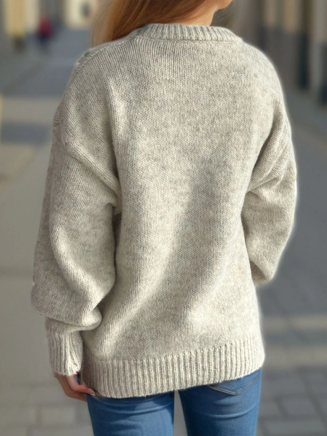 Round Neck Long Sleeve Sweater - Image 4