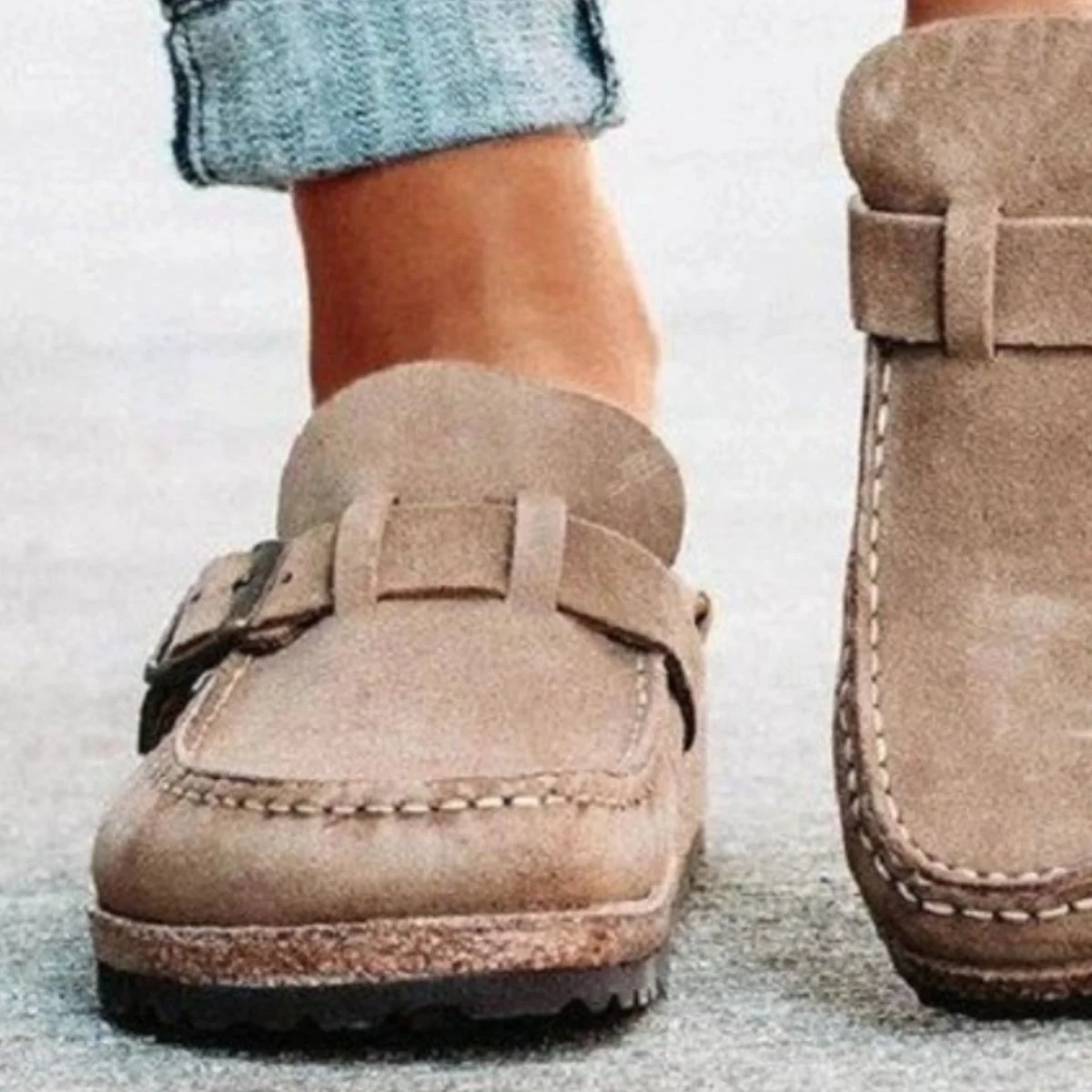 Round Toe Low Heel Buckle Loafers - Image 3