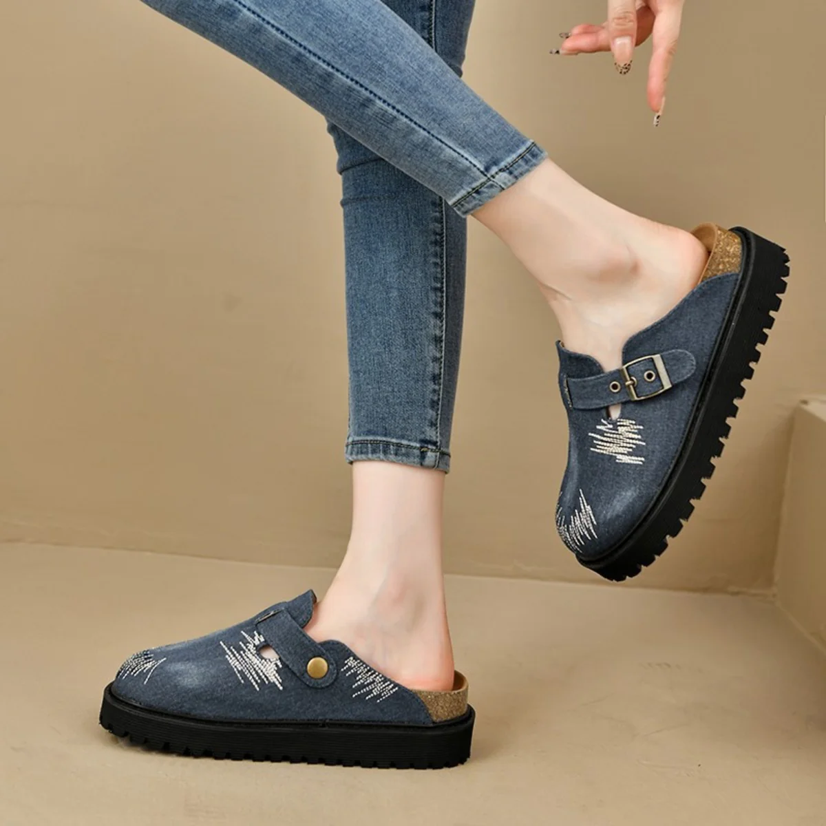 Round Toe Platform Loafers - Image 3