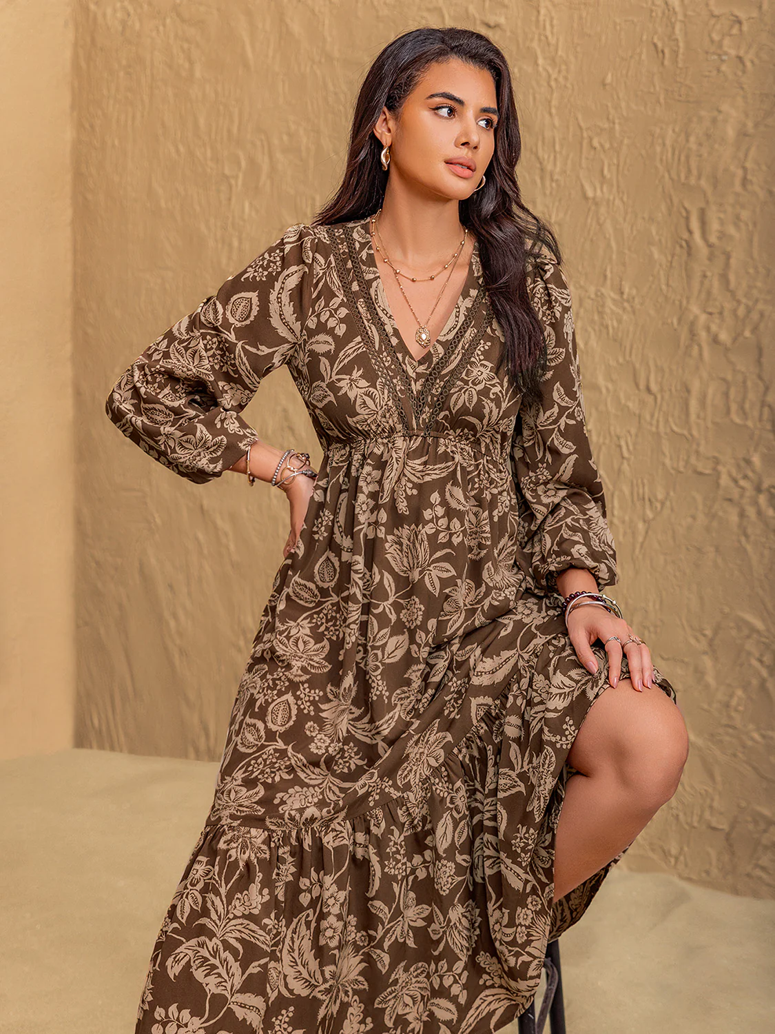 Ruched Printed V-Neck Long Sleeve Midi Dress - Image 5