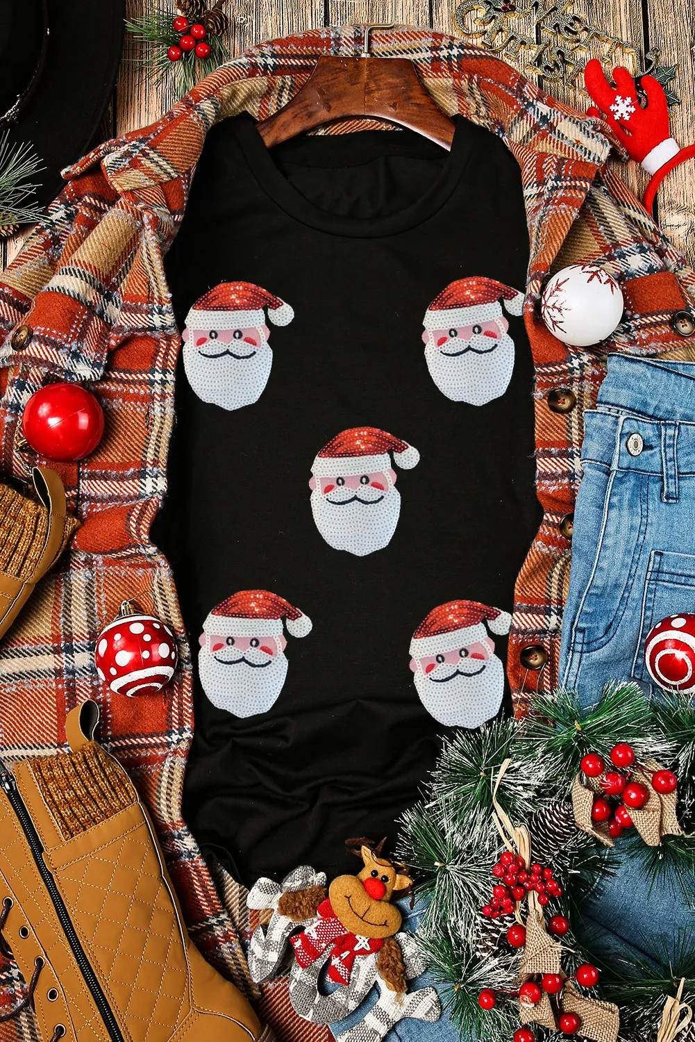 Sequin Santa Round Neck Short Sleeve T-Shirt - Image 3