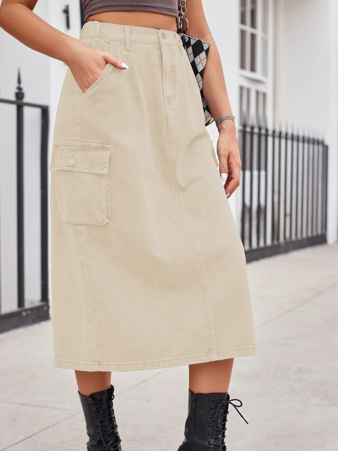 Slit Buttoned Denim Skirt with Pockets - Image 14