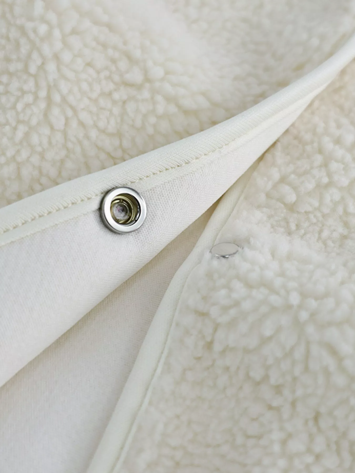 Snap Down Sherpa Vest Coat - Image 10