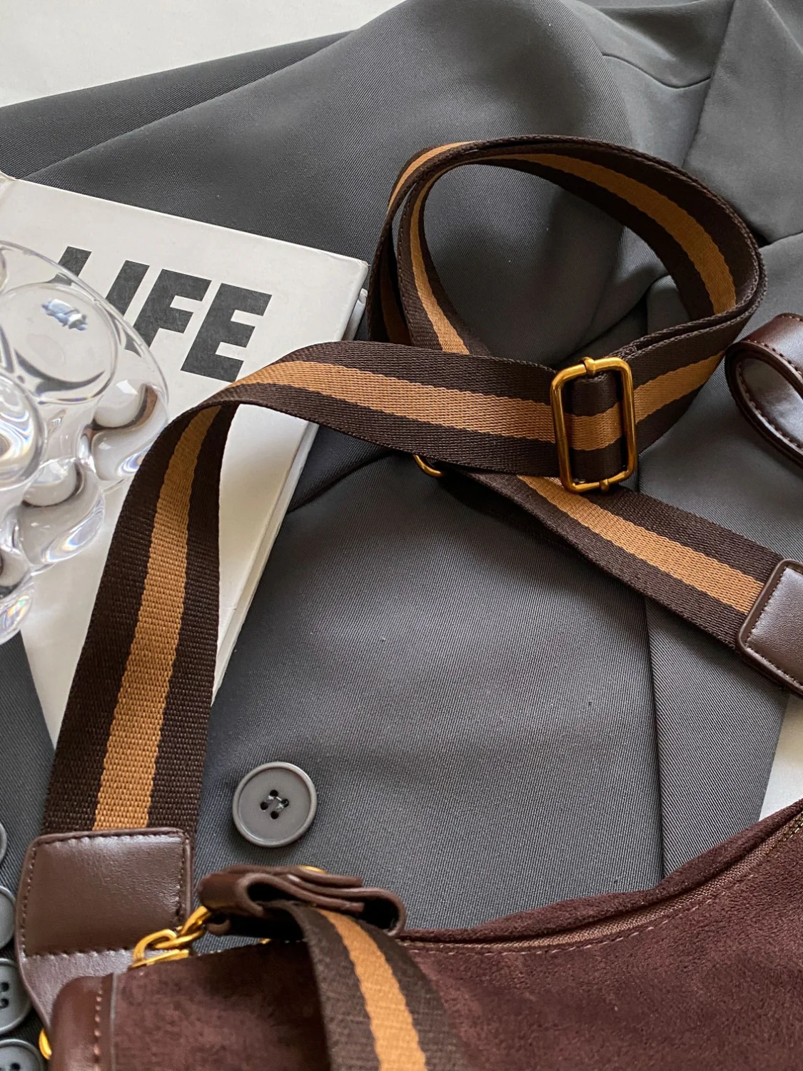 Suede Adjustable Strap Shoulder Bag - Image 3