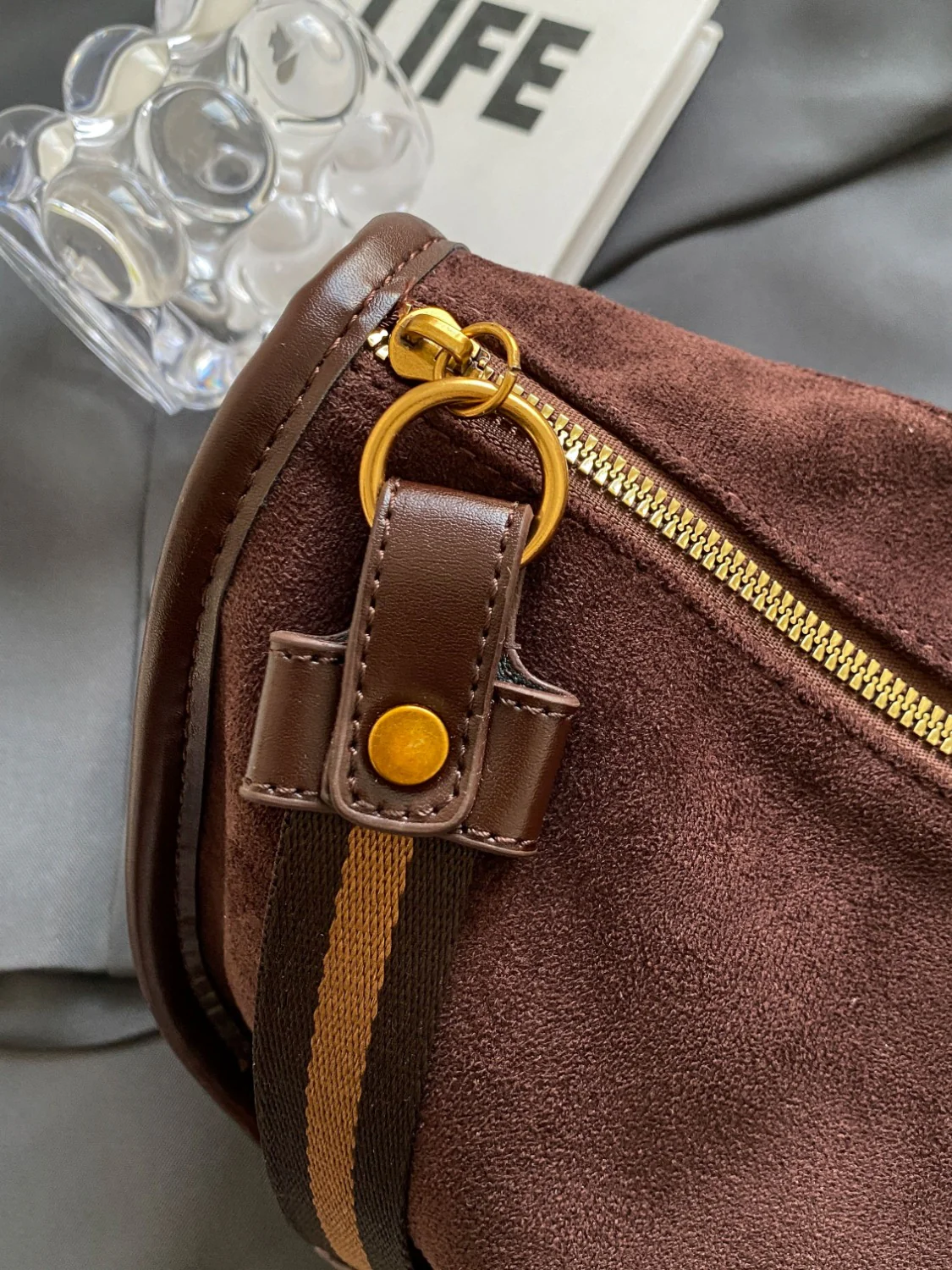 Suede Adjustable Strap Shoulder Bag - Image 4