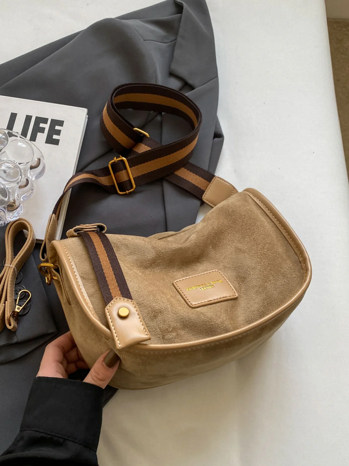 Suede Adjustable Strap Shoulder Bag - Image 9