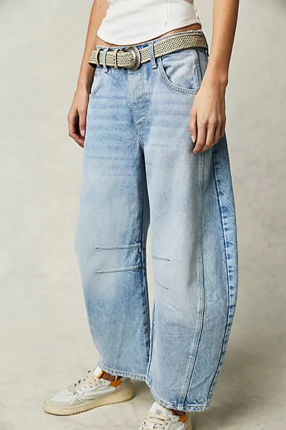 Wide Leg Jeans with Pockets - Image 11