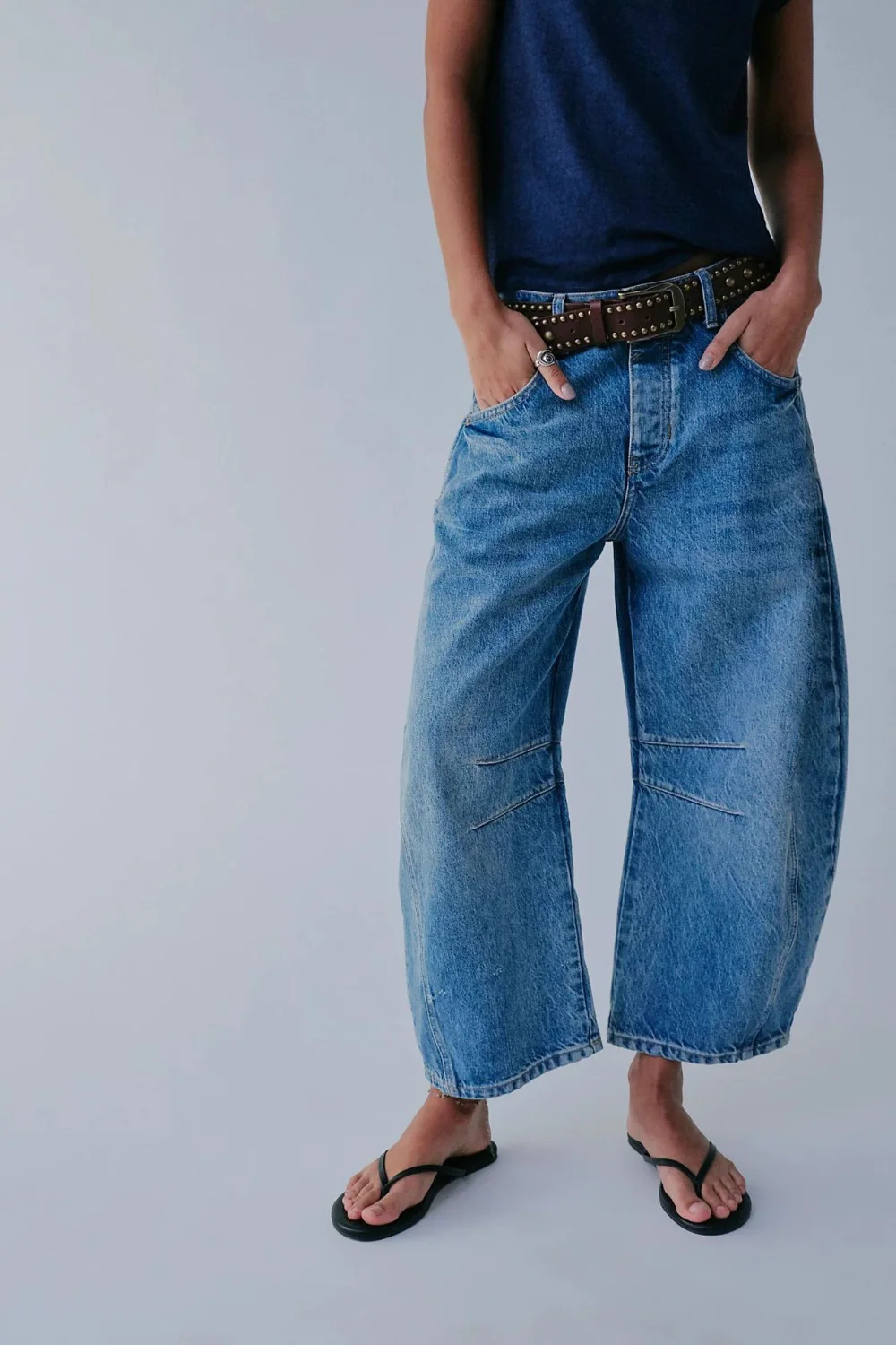 Wide Leg Jeans with Pockets - Image 3
